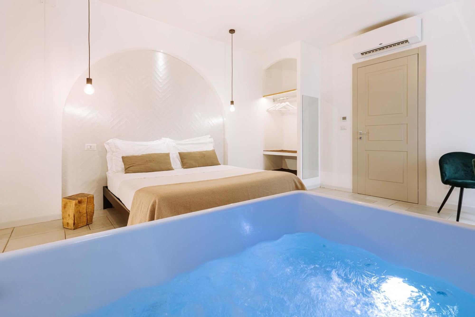 Dirium - Exclusive Rooms Monopoli Dış mekan fotoğraf